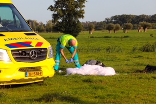 Parachutist stort neer in Terwolde