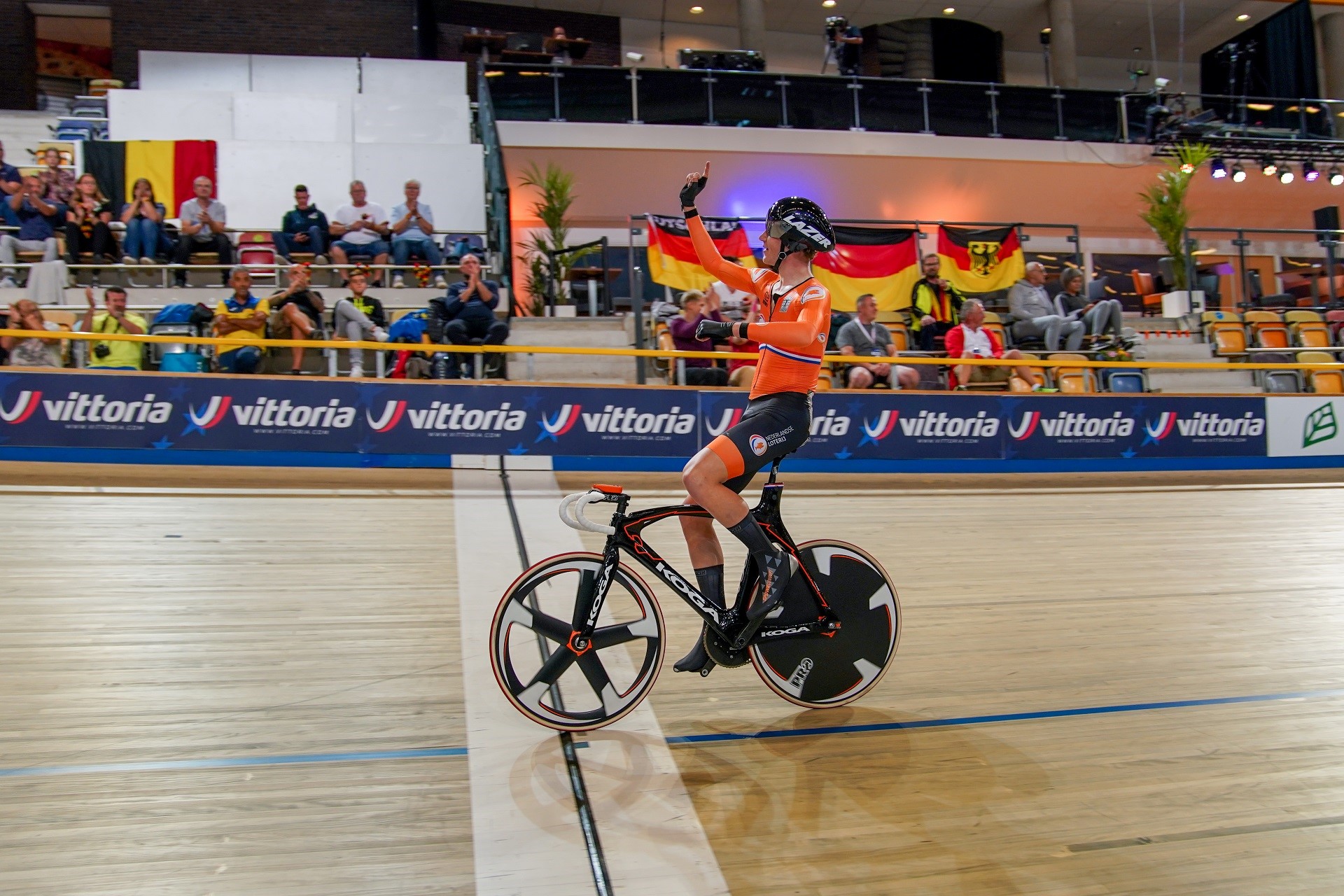 Nederland begint EK Baan met goud en brons