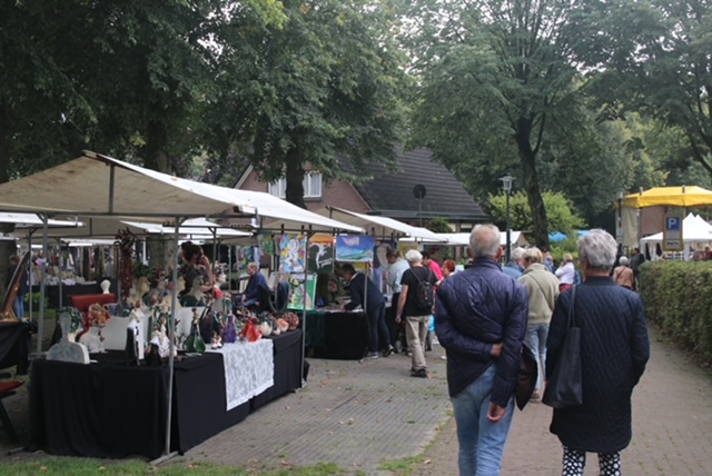 Kunstmarkt in Bathmen beleeft 35ste editie