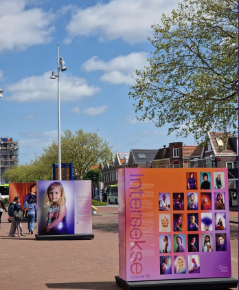 Naar buiten treden met onderbelicht verhaal