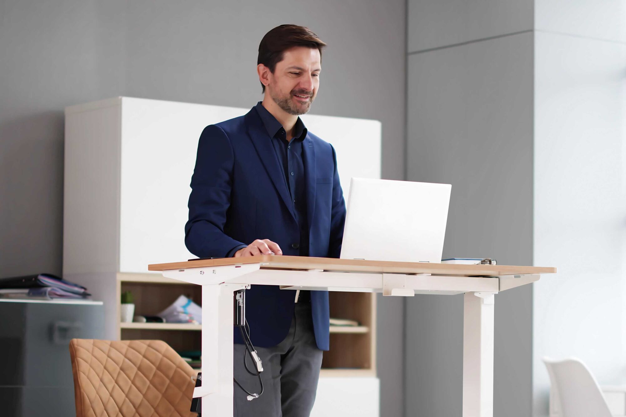 De fysieke voordelen die een ergonomische werkplek met zich mee brengt