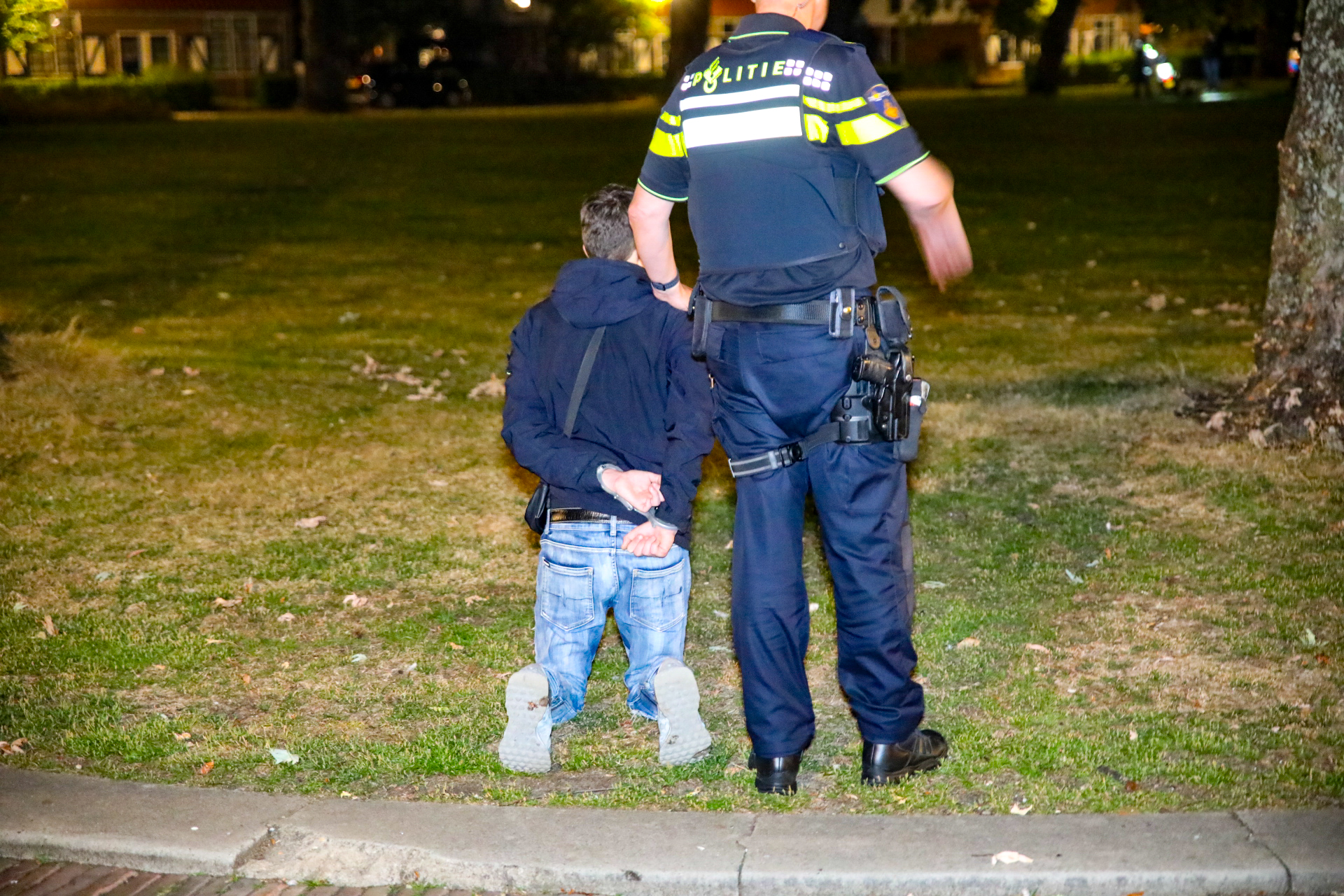 Drie aanhoudingen na klopjacht in Apeldoornse Metaalbuurt