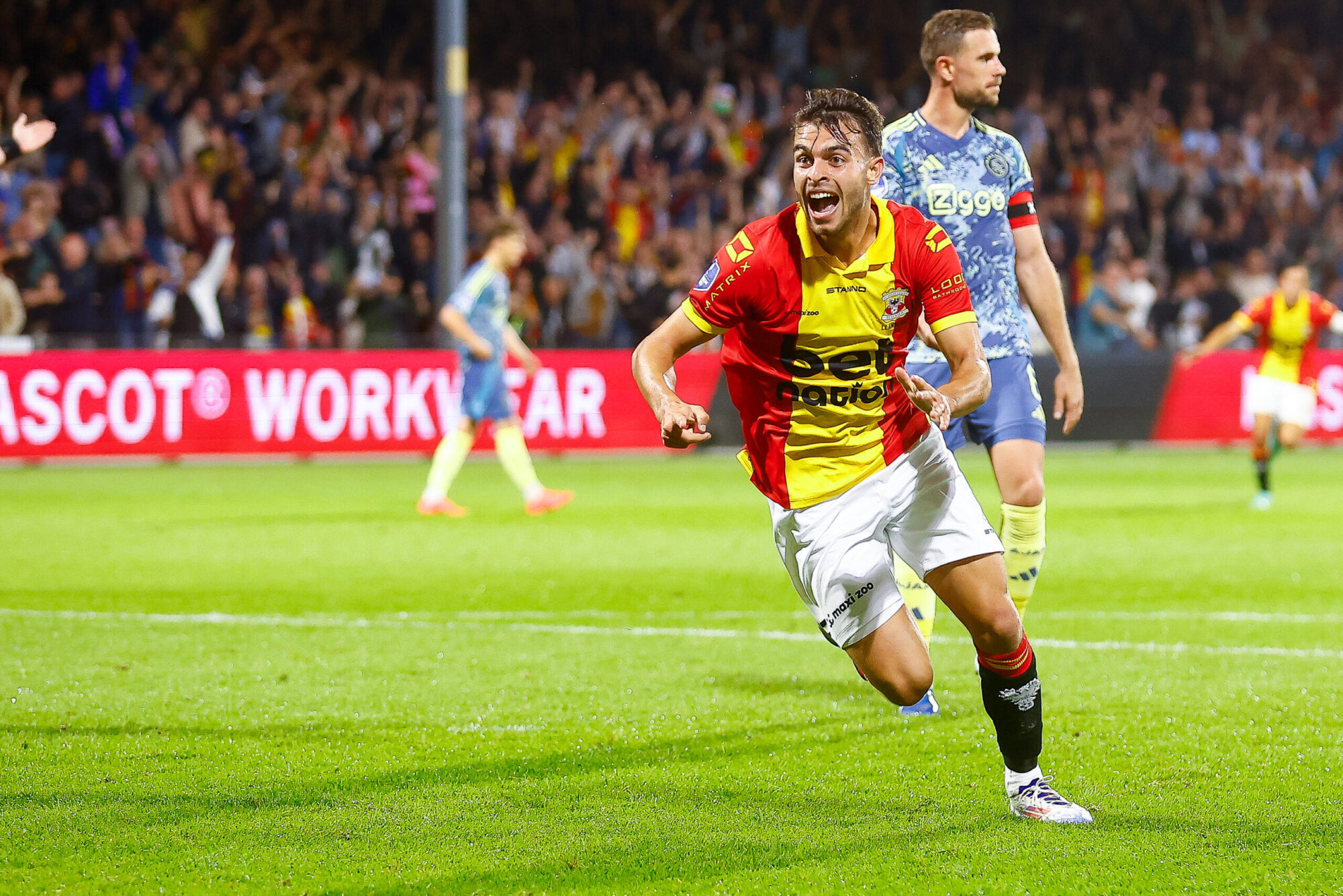 Go Ahead Eagles pakt punt tegen Ajax