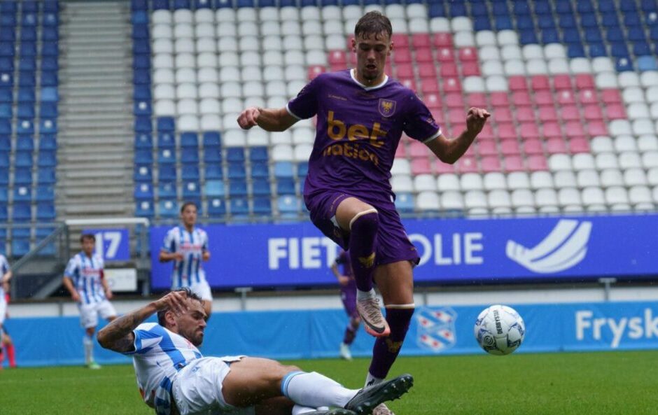 Go Ahead Eagles speelt in oefenduel gelijk bij sc Heerenveen