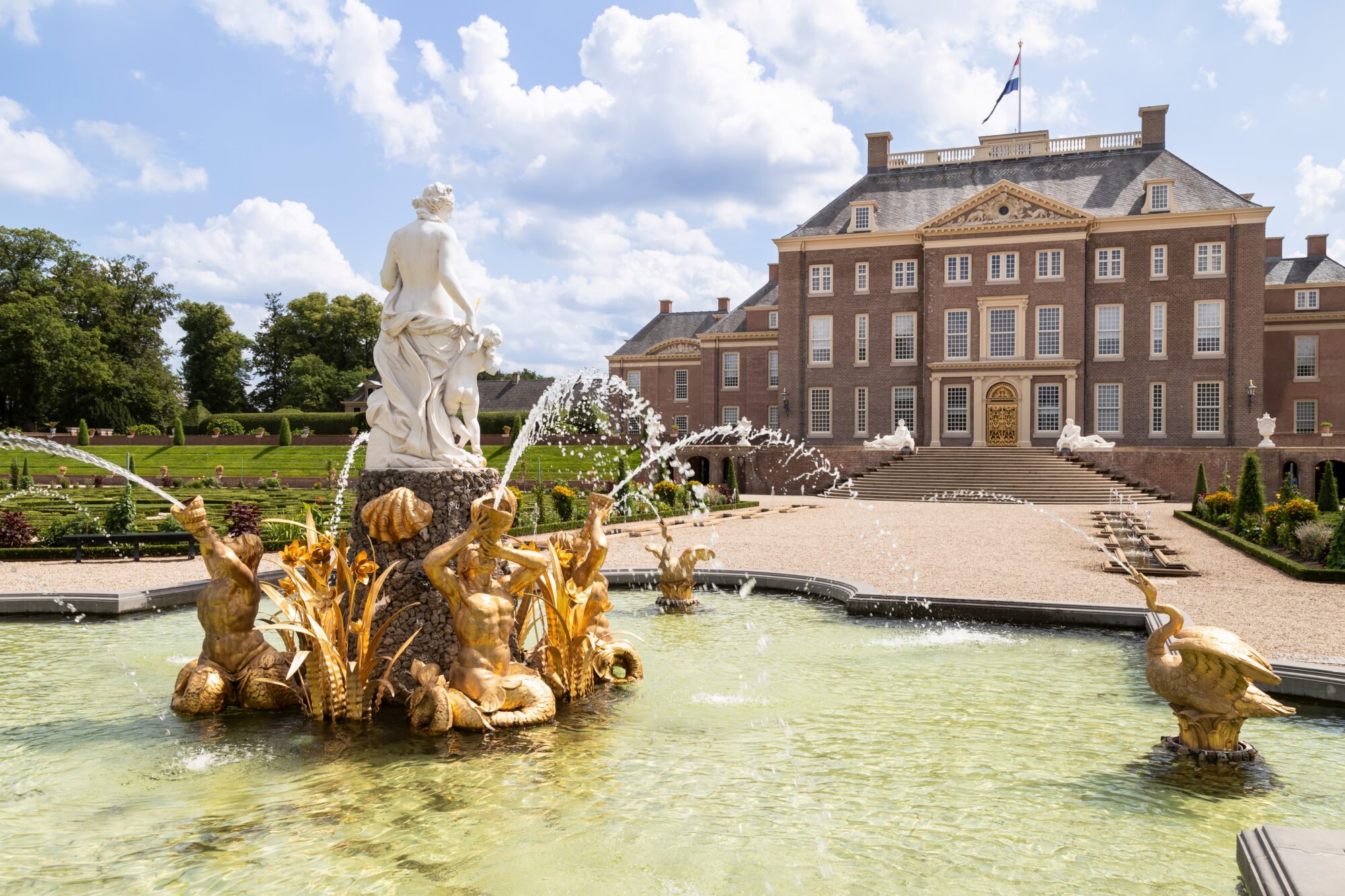 Paleis Het Loo geeft discussie ruimte bij tentoonstelling Koloniale kast