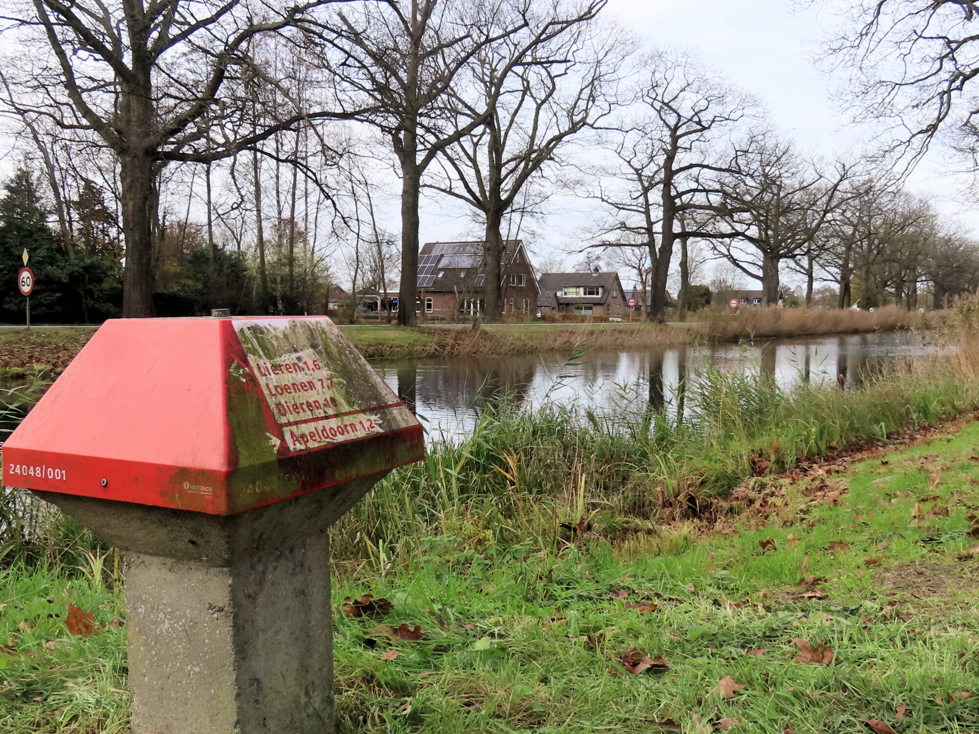 Waterkwaliteit beperkt  recreatie Apeldoorns kanaal